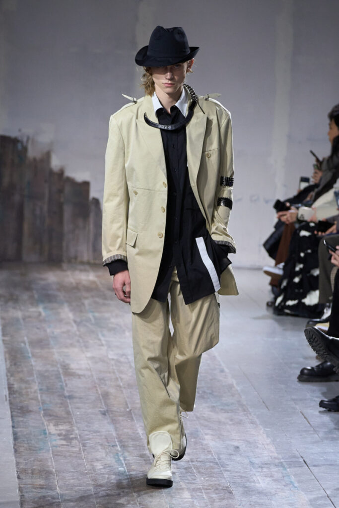 Moda uomo autunno-inverno 2024/25: streetwear rivisitato