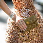 Outfit Capodanno 2023: come vestirsi per l'ultimo party dell'anno? - abito paillettes