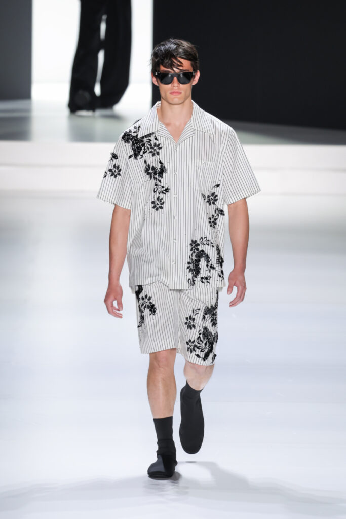[Moda uomo primavera-estate 2024]: camicie a fantasia, Dolce & Gabbana