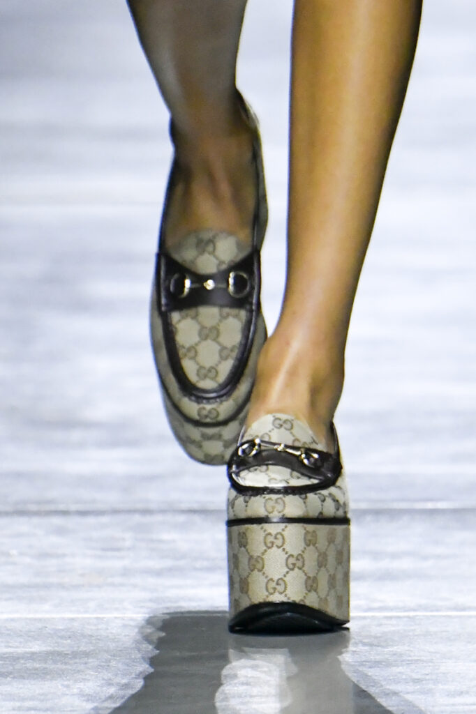 [Tendenze primavera estate 2024]: scarpe con plateau, Gucci