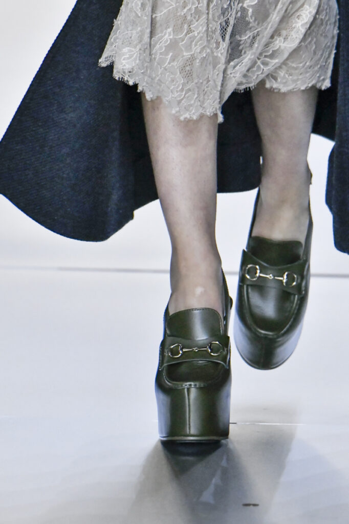 Le scarpe donna più fashion nella stagione autunno-inverno 2024/2025: mocassini e loafers